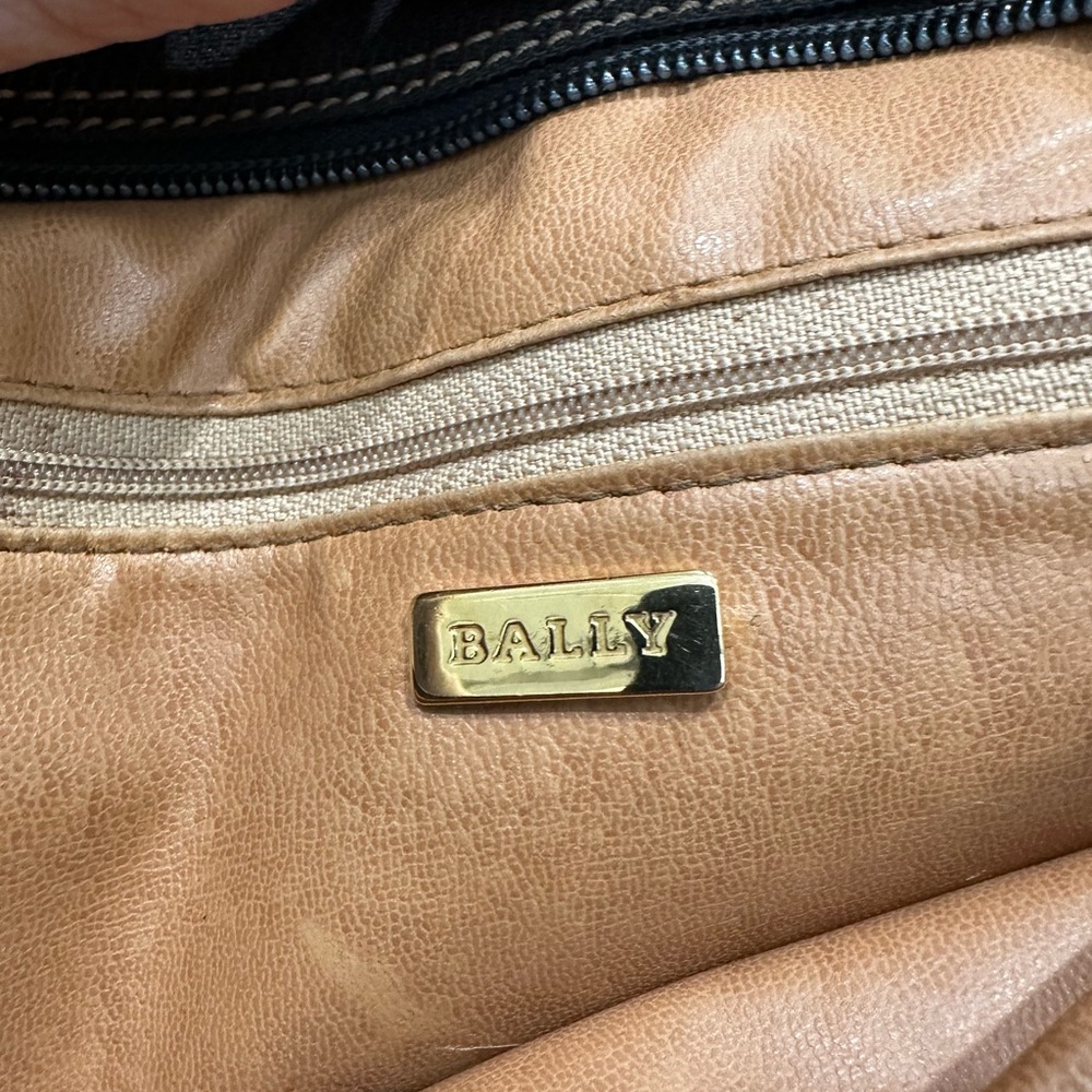 Bally Vintage Canvas & Leather Crossbody Bag Late 1970s–Early 1980s - Picture 15 of 16